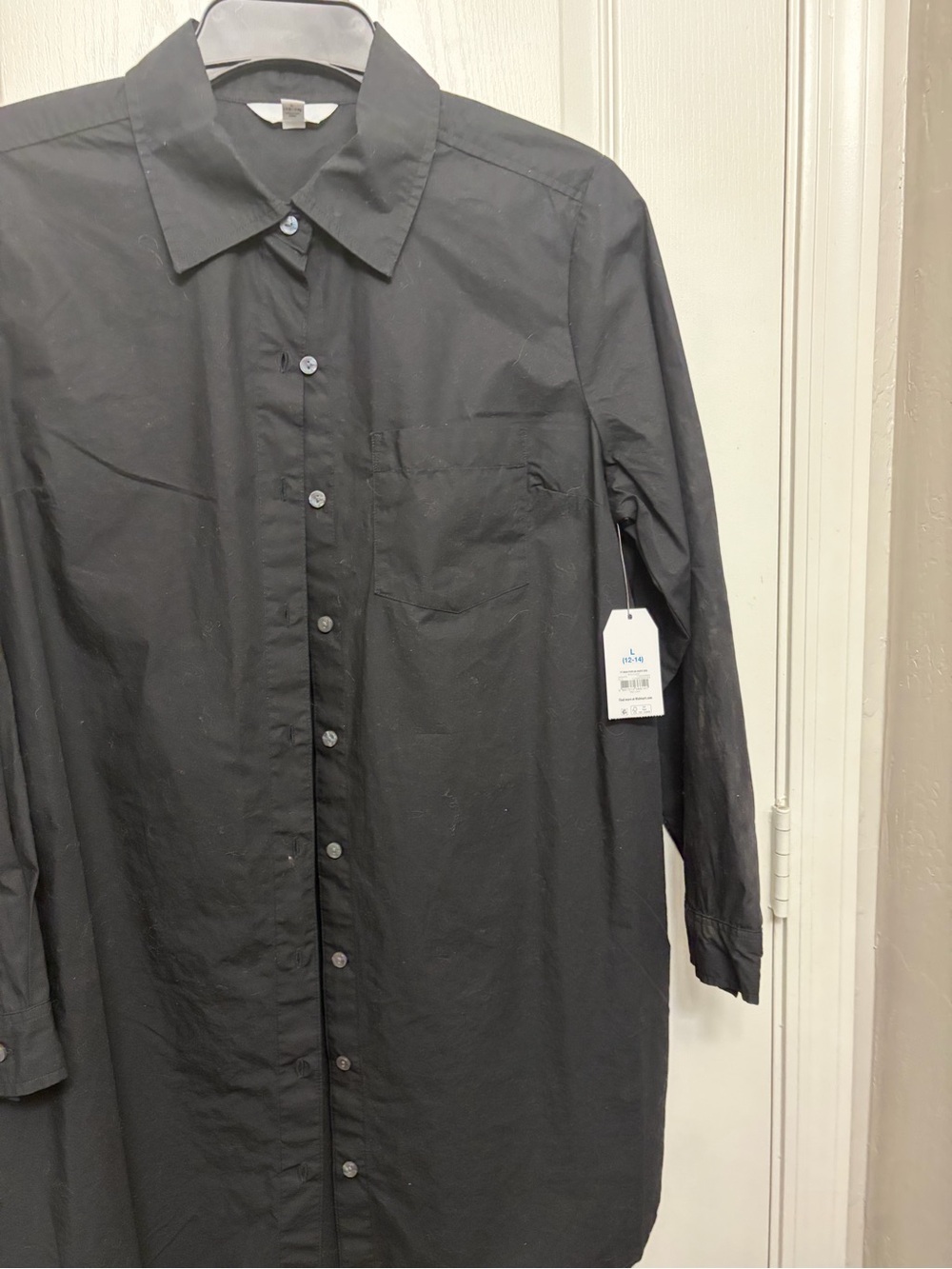 Time and Tru Black Long-Sleeve Button-Down Shirt